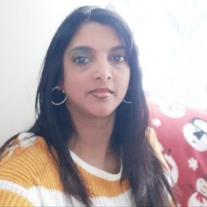 Meet your Posher, Brinda